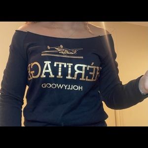 SWEATER BLACK AND GOLD